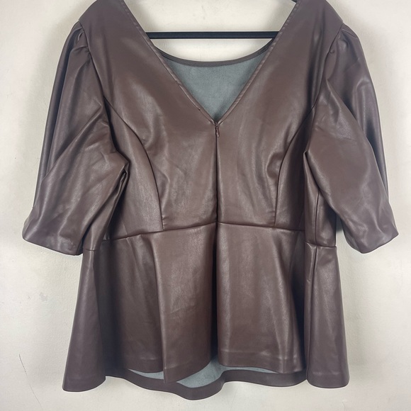 Eloquii Faux Leather Peplum Top NWT Size 20 - Picture 2 of 5